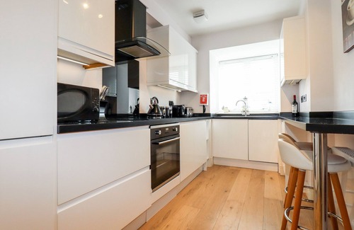Newquay City Centre Cottage | 16 OCEAN HEIGHTS, pet friendly in Newquay