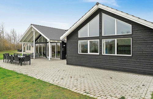 Olpenitz House | 16 person holiday home in Hasselberg