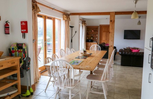 Pentney Cottage | 160 m² Cottage ∙ 5 bedrooms ∙ 12 guests