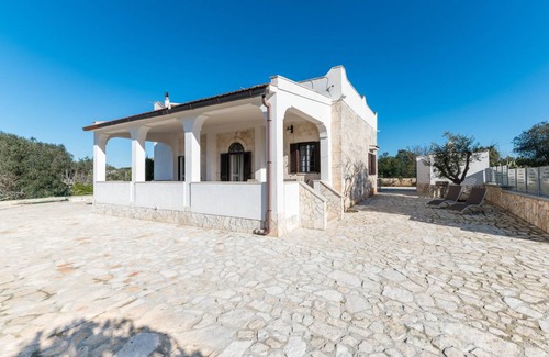 Ostuni House | 160 m² House ∙ 4 bedrooms ∙ 9 guests