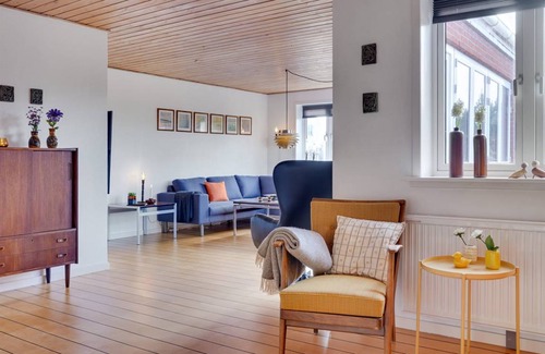 Lild Strand House | 160 m² House ∙ 4 bedrooms ∙ 8 guests