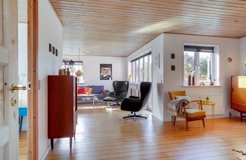 Lild Strand House | 160 m² House ∙ 4 bedrooms ∙ 8 guests