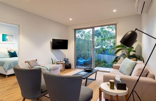 Yallingup House | 160 Steps From Yallingup Beach