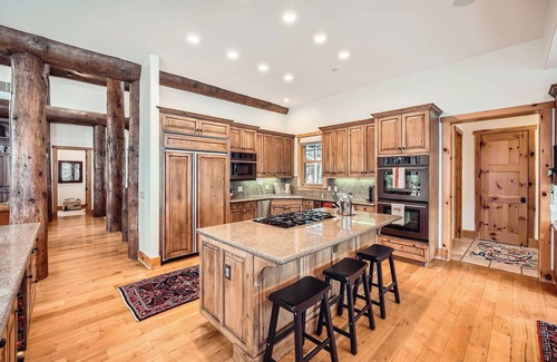 Cordillera House | 166 Cimarron Trail - Luxury Log Cabin in Cordillera