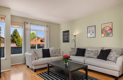 Miller Park House | 168 m² House ∙ 3 bedrooms ∙ 11 guests