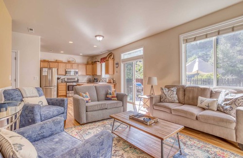 Westbrook Meadows House | 168 m² House ∙ 4 bedrooms ∙ 9 guests