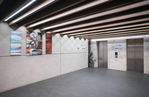 Mascot Apartment | 16M Stylish 2 Bedroom Abnb Apt in Mascot, 2 Free Parking
