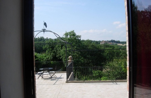 Todi House | 16th century Tower with spectacular pool in the heart of green Umbria