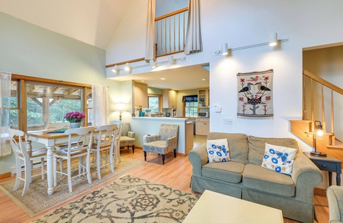 Ellsworth Cottage | 17 Mi to Acadia: Cottage Near Downtown Ellsworth!