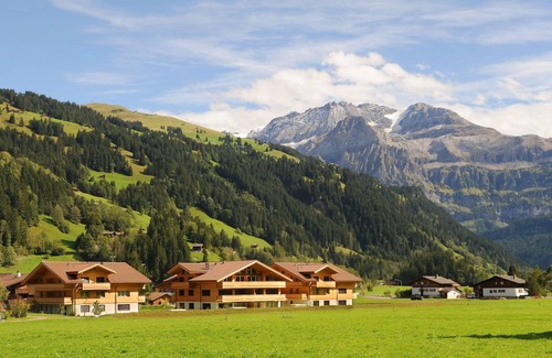 Lenk Apartment | 170 m² Apartment ∙ 4 bedrooms ∙ 8 guests