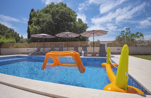 Divsici House | 170 m² House ∙ 3 bedrooms ∙ 8 guests