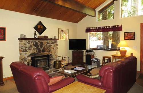 Sunnyside House | 1711 Cedar Crest Home