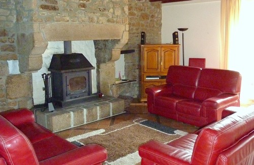 La Chapelle-Cecelin Other | 17th Century Farmhouse With Large Enclosed Garden In Tranquil Countryside