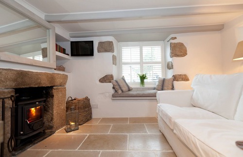 St Ives Cottage | 17th Century Cottage In St Ives, Cornwall. Sleeps 2 With Parking!