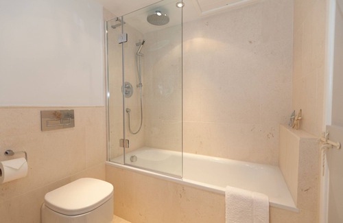 St Ives Cottage | 17th Century Cottage In St Ives, Cornwall. Sleeps 2 With Parking!