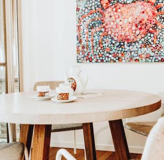 Sunshine Beach House | 18 Adams St The Beach Shack fabulous location close to the beach