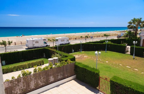 L'Hospitalet de l'Infant House | 185 m² House ∙ 4 bedrooms ∙ 8 guests