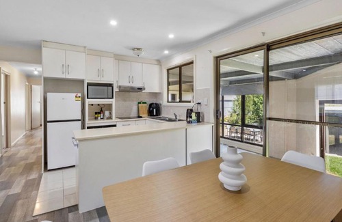 Normanville House | 18 Heathcote Street