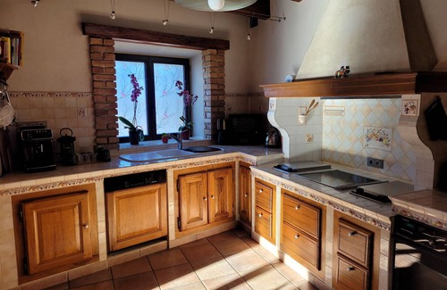 Saint-Genies-de-Comolas Other | 18 km from Avignon, charming family farmhouse