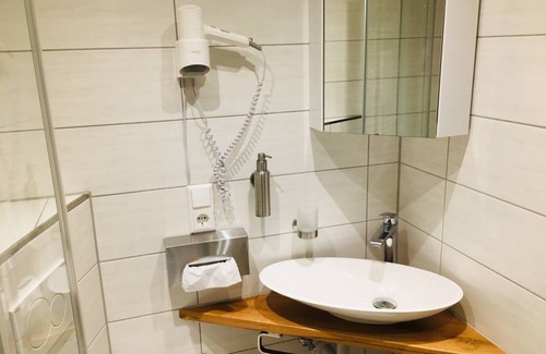 Moessingen Apartment | 18 m² Studio flat ∙ 1 bedroom ∙ 1 guest