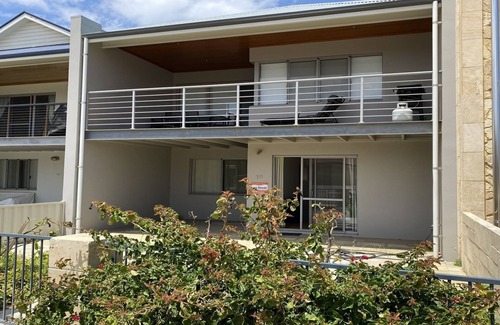 Jurien Bay Villa | 18 On Doust - located within a stunning complex right in the heart of Jurien Bay.