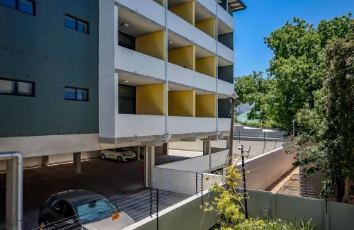Stellenbosch Central Apartment | 18 on The Den Studio Apartment