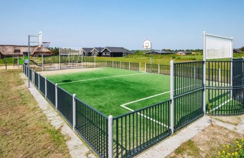Klegod Strand House | 18 person holiday home in Ringkøbing
