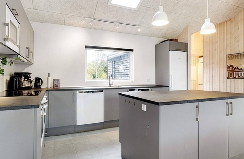 Aalbaek House | 18 person holiday home in Ålbæk