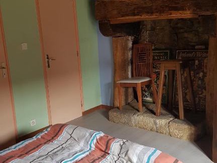 Merlevenez House | 18 st sauveur
