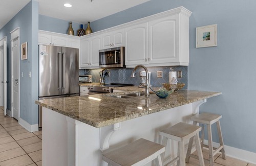 Seacrest Condo | 180 degree views of the white sugar sand beaches + Free Attraction Tickets!