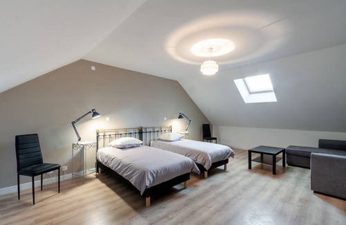 Vichel-Nanteuil House | 180 m² House ∙ 4 bedrooms ∙ 10 guests