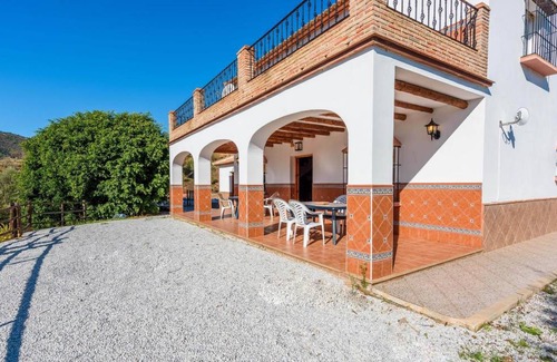 Riogordo House | 180 m² House ∙ 6 bedrooms ∙ 12 guests