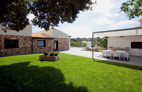 Llubi Villa | 180 m² Villa ∙ 3 bedrooms ∙ 6 guests