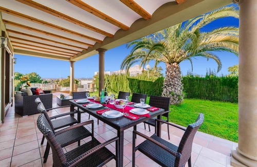 Javea Villa | 180 m² Villa ∙ 4 bedrooms ∙ 8 guests