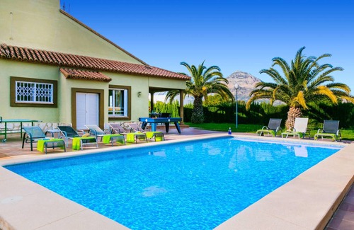 Javea Villa | 180 m² Villa ∙ 4 bedrooms ∙ 8 guests