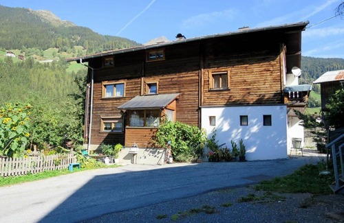 See Villa | 180 m² Villa ∙ 7 bedrooms ∙ 15 guests