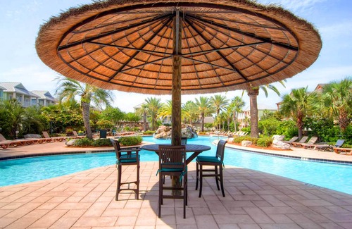 Villages of Crystal Beach House | 181 m² House ∙ 4 bedrooms ∙ 12 guests