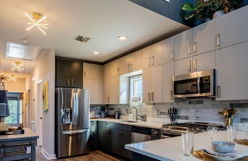 Lower Ninth Ward Apartment | 1845 Deslonde St. (2/2)