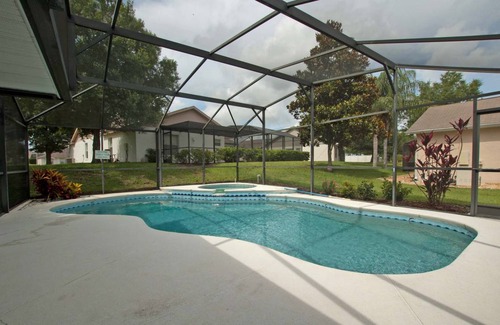 Greater Groves House | 188 m² House ∙ 4 bedrooms ∙ 10 guests