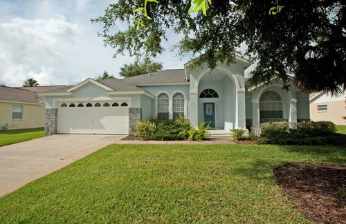 Greater Groves House | 188 m² House ∙ 4 bedrooms ∙ 10 guests