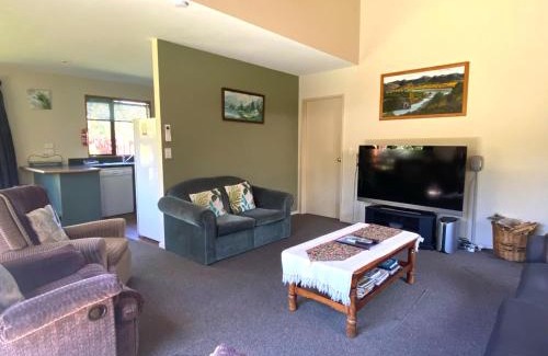 Hanmer Springs House | 18c Scarborough Tce