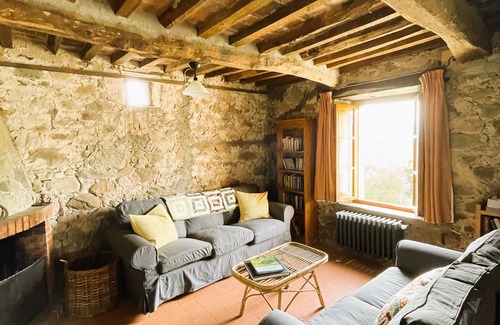 Barga Other | 18th century Tuscan farmhouse in the Garfagnana