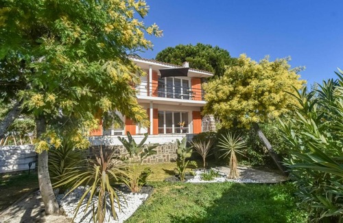 Les Issambres Other | 190 m² Accommodation ∙ 4 bedrooms ∙ 12 guests