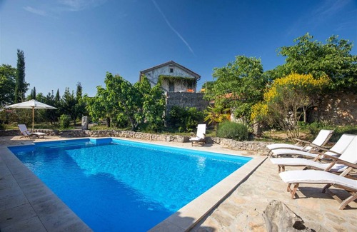 Nenadici Villa | 190 m² Villa ∙ 3 bedrooms ∙ 6 guests