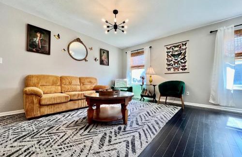 Monroe House | 190 Overbrook Drive Swanky Swangos Dream Home by Jess