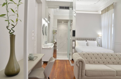 Kypseli Hotel | 1900 Athenian House