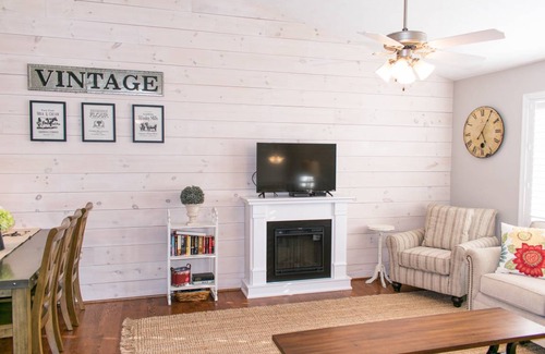 Rustburg House | 191 m² House ∙ 4 bedrooms ∙ 8 guests