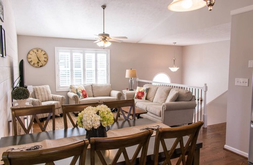 Rustburg House | 191 m² House ∙ 4 bedrooms ∙ 8 guests