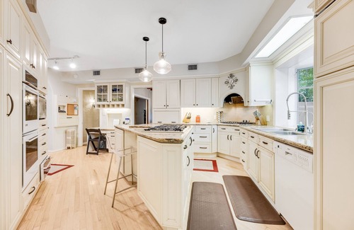 Los Olivos Historic District House | 1920's mansion with private pool, theater room & central location