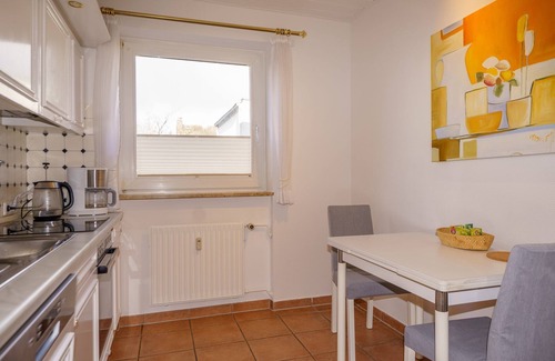 Center Apartment | 199 Fewo Havenbrücke - Apartment 199 Havenbrücke with south-facing balcony and 3 bedrooms